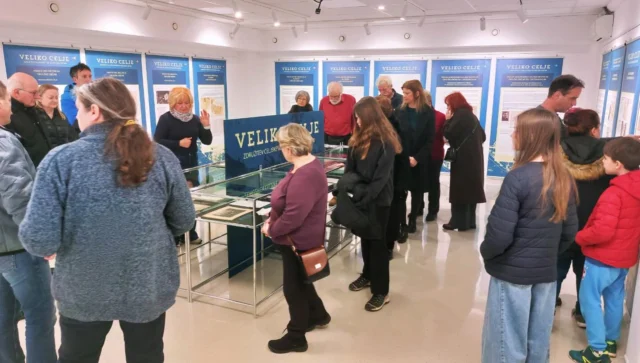 #vklop 🎬 Dan odprtih vrat ob kulturnem prazniku v #hisapisanihspominov 😇 Lep ostanek dneva 🇸🇮