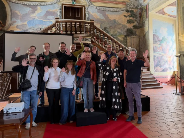 👋 Živijo!  #ekipapisanihspominov v Viteški dvorani @posavskimuzejbrezice
👉 Lep vikend vsem!